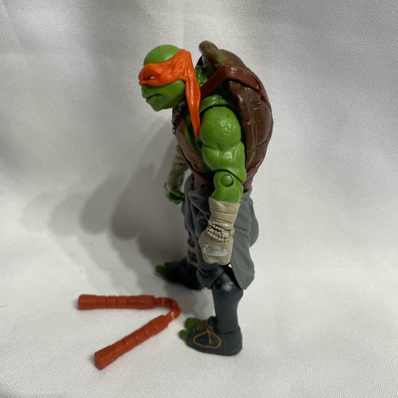 4.5” TMNT Teenage Mutant Ninja Turtles Michelangelo Mikey Mike action figure 201 - Picture 4 of 7